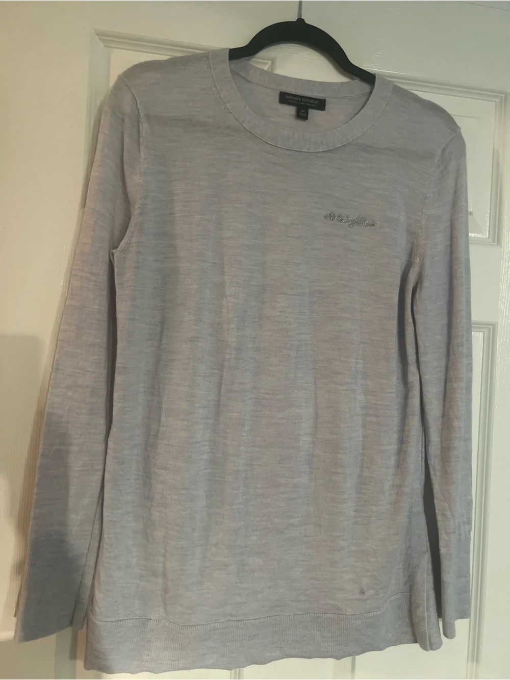 Banana Republic Women’s Crewneck Sweater in Light Gray